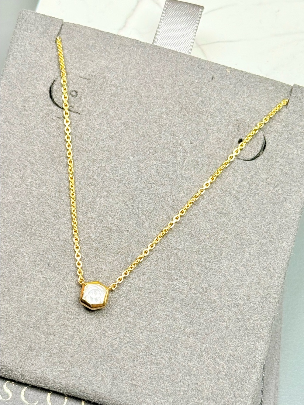Kendra Scott Davie 18k Vermeil Gold Pendant Necklace in Rock Crystal - Picture 4 of 4